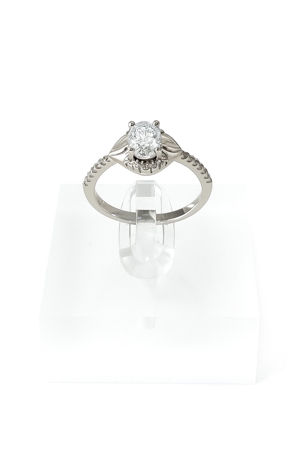 Isadora Engagement Ring with Swarovski