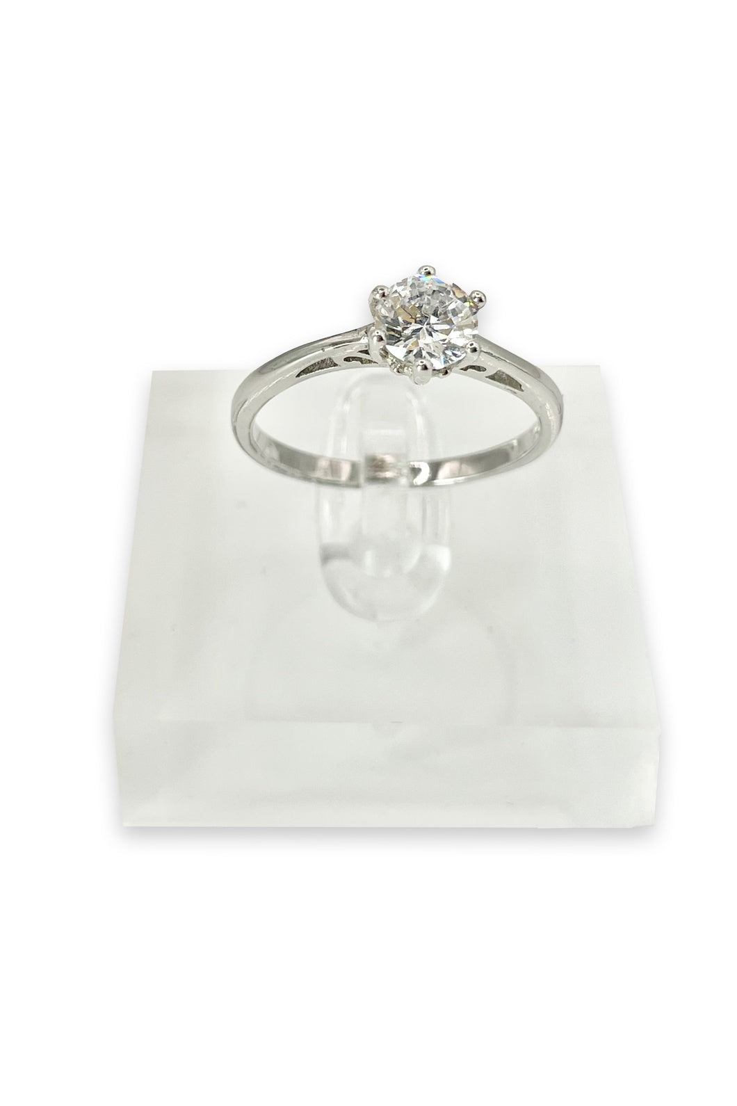 Vivara Engagement Ring with Swarovski