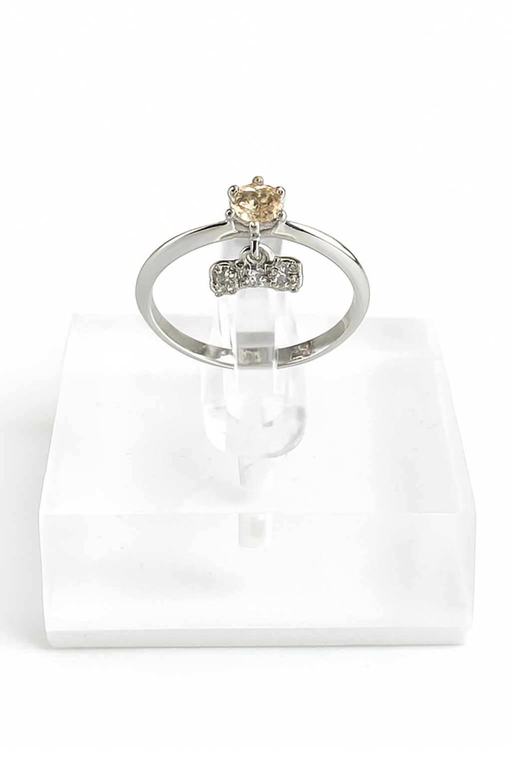 Isola Engagement Ring with Swarovski