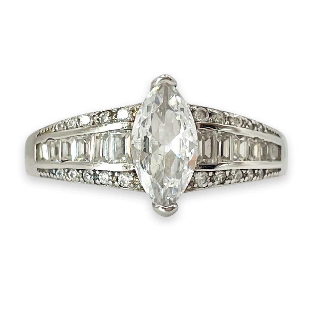 Rosalia Engagement Ring with Swarovski