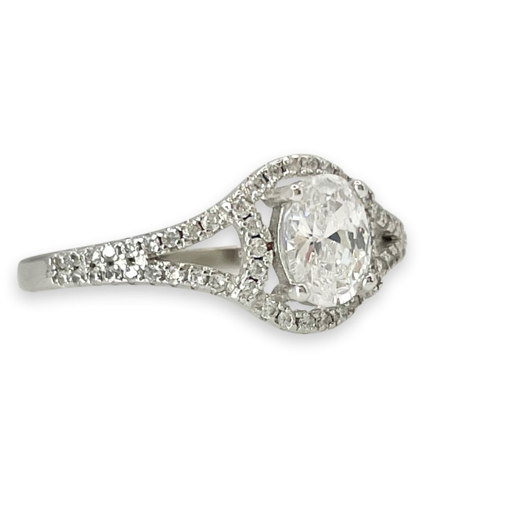 Eowyn Engagement Ring with Swarovski