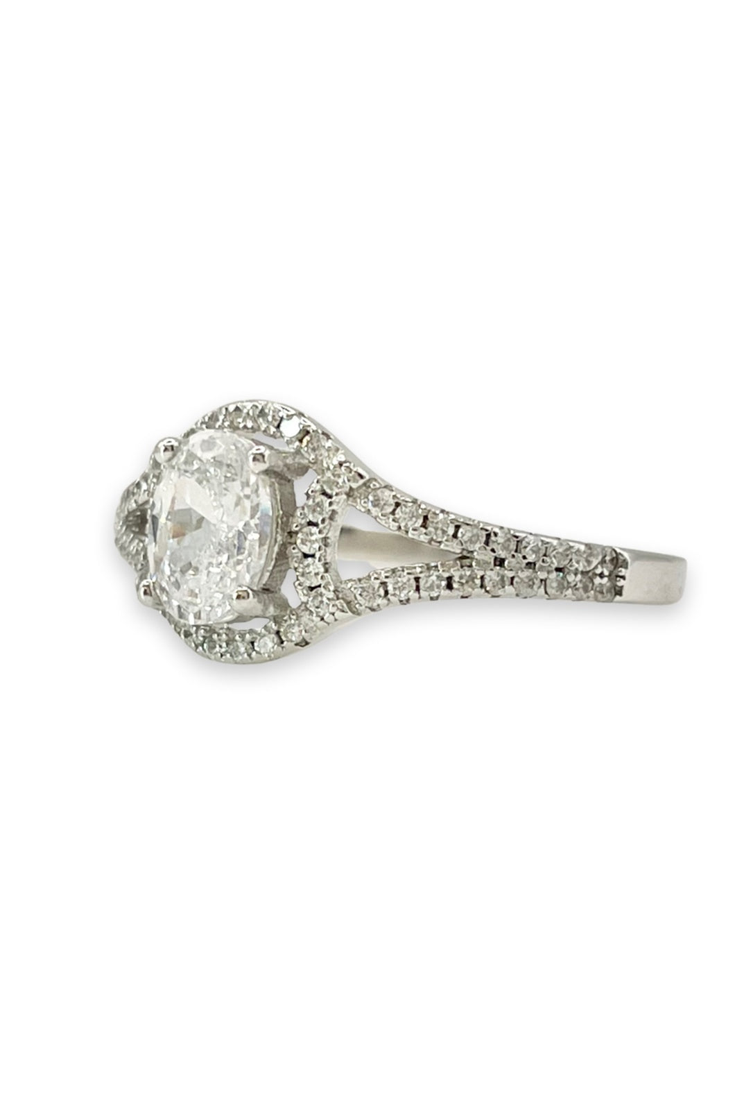 Eowyn Engagement Ring with Swarovski