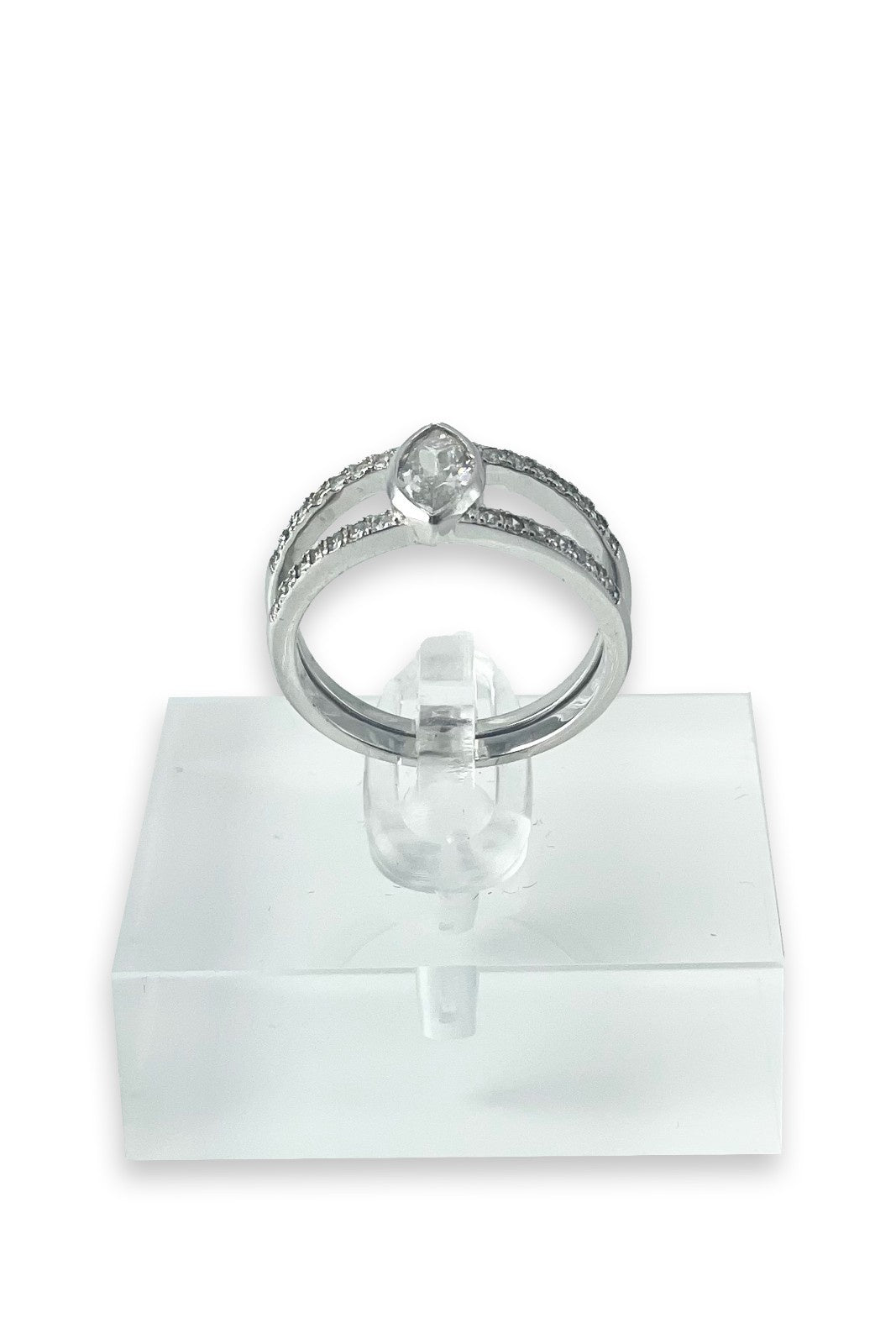 Aveline Engagement Ring with Swarovski