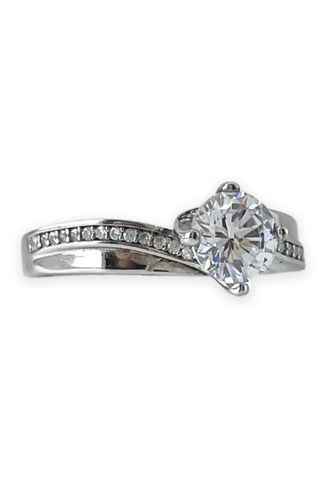 Amorette Engagement Ring with Swarovski