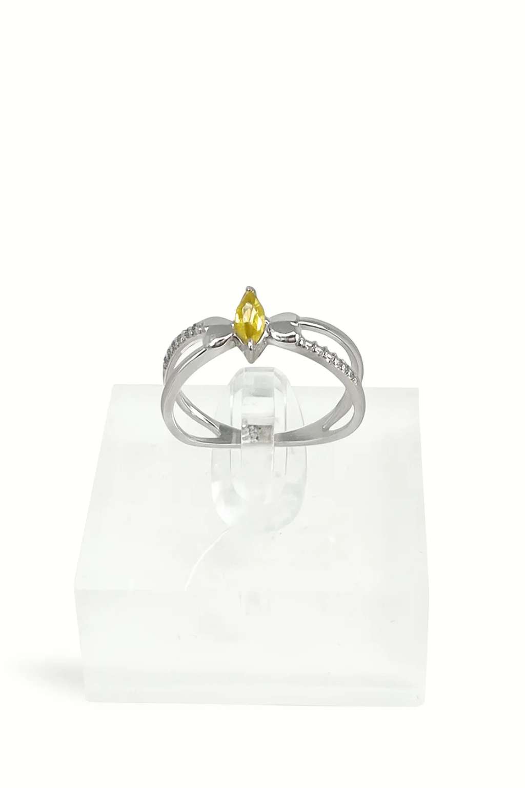 Valencia Engagement Ring with Swarovski