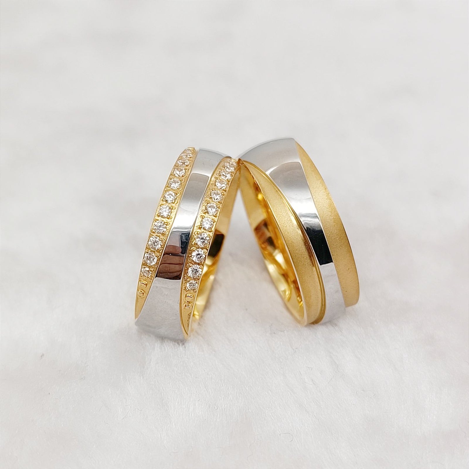 Hampshire Titanium Wedding Ring (Men)