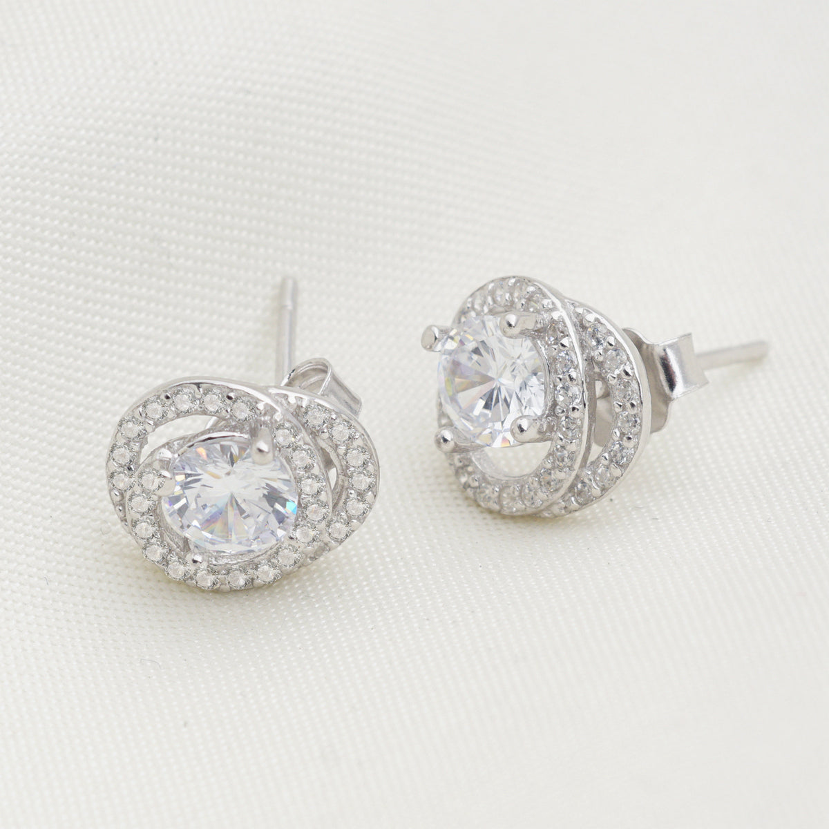 Angelina Earrings With Swarovski