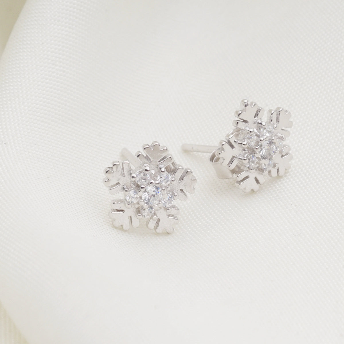 Elsa Earrings With Swarovski