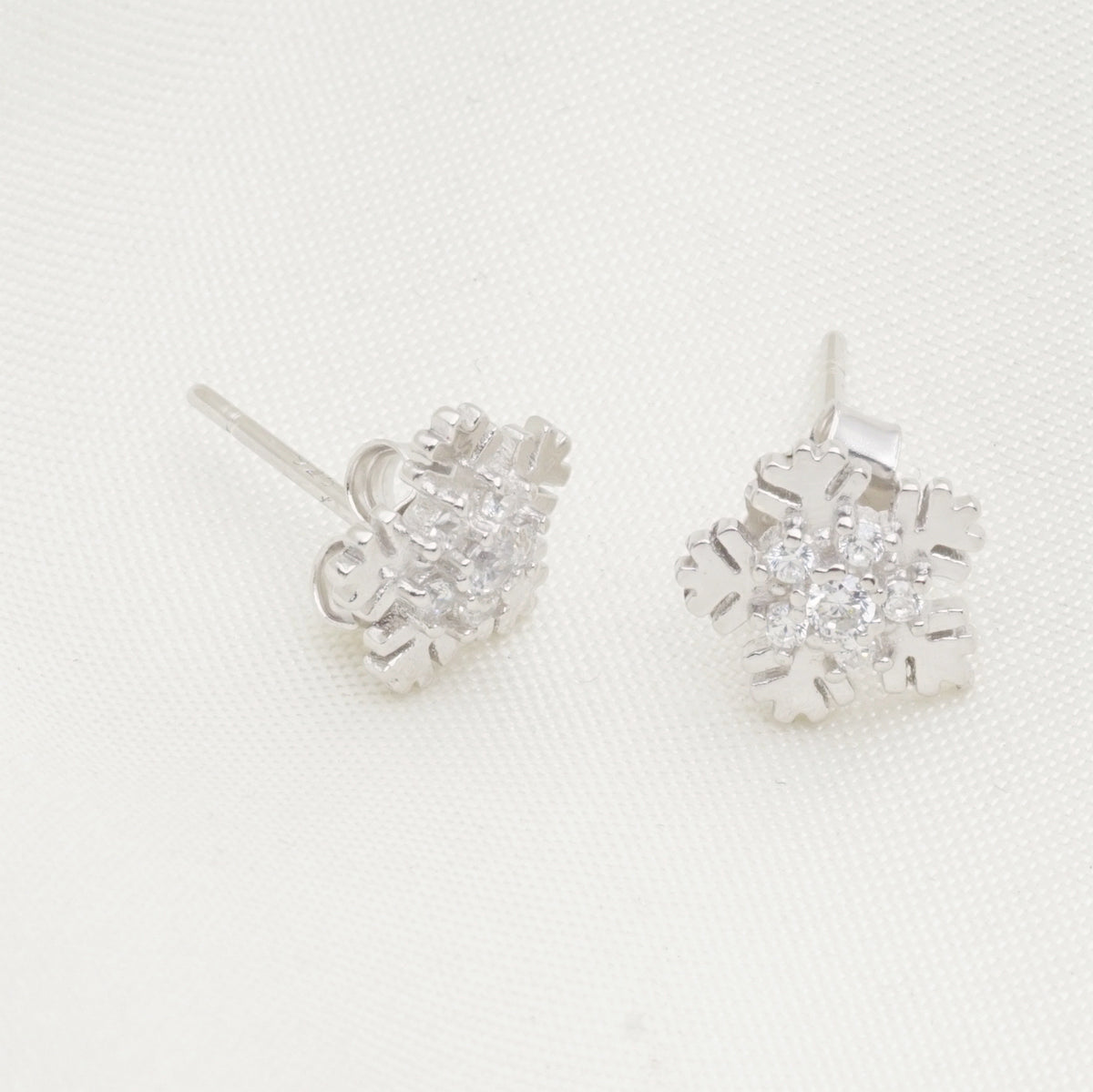 Elsa Earrings With Swarovski