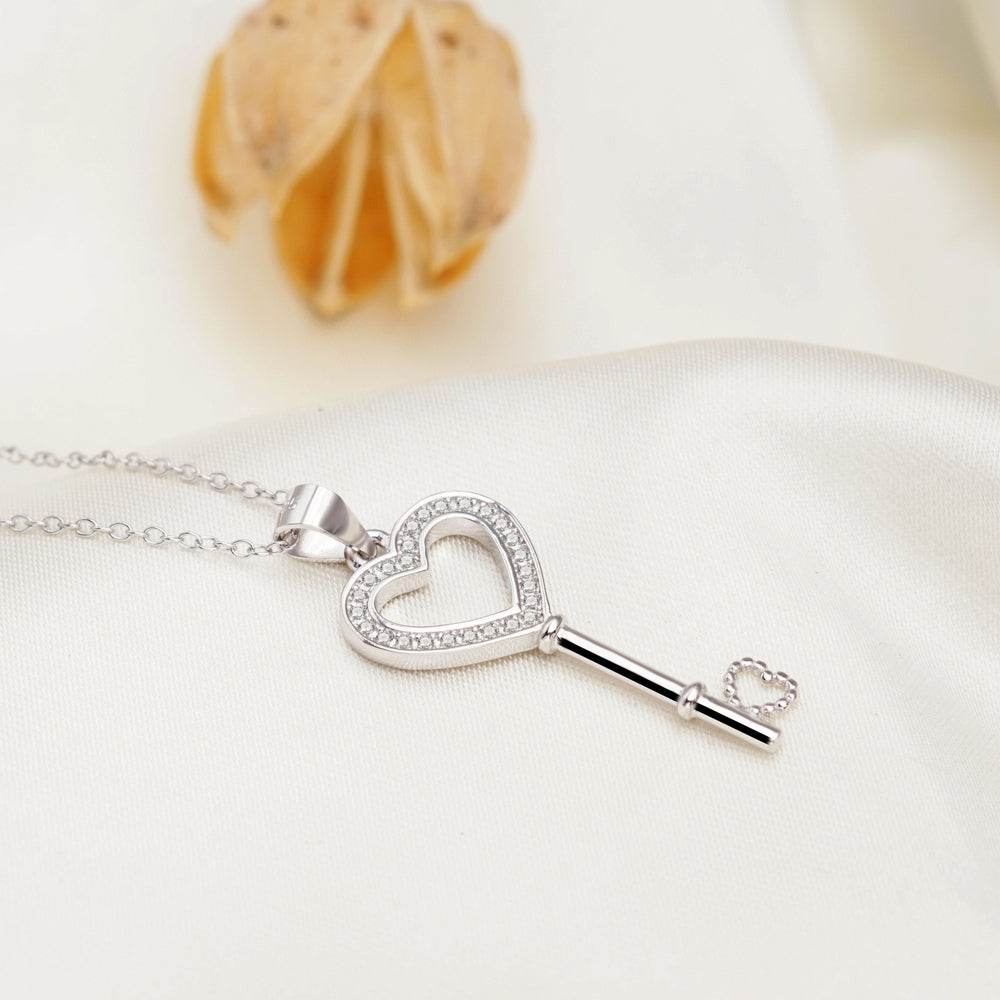 Sasha Key Heart Necklace