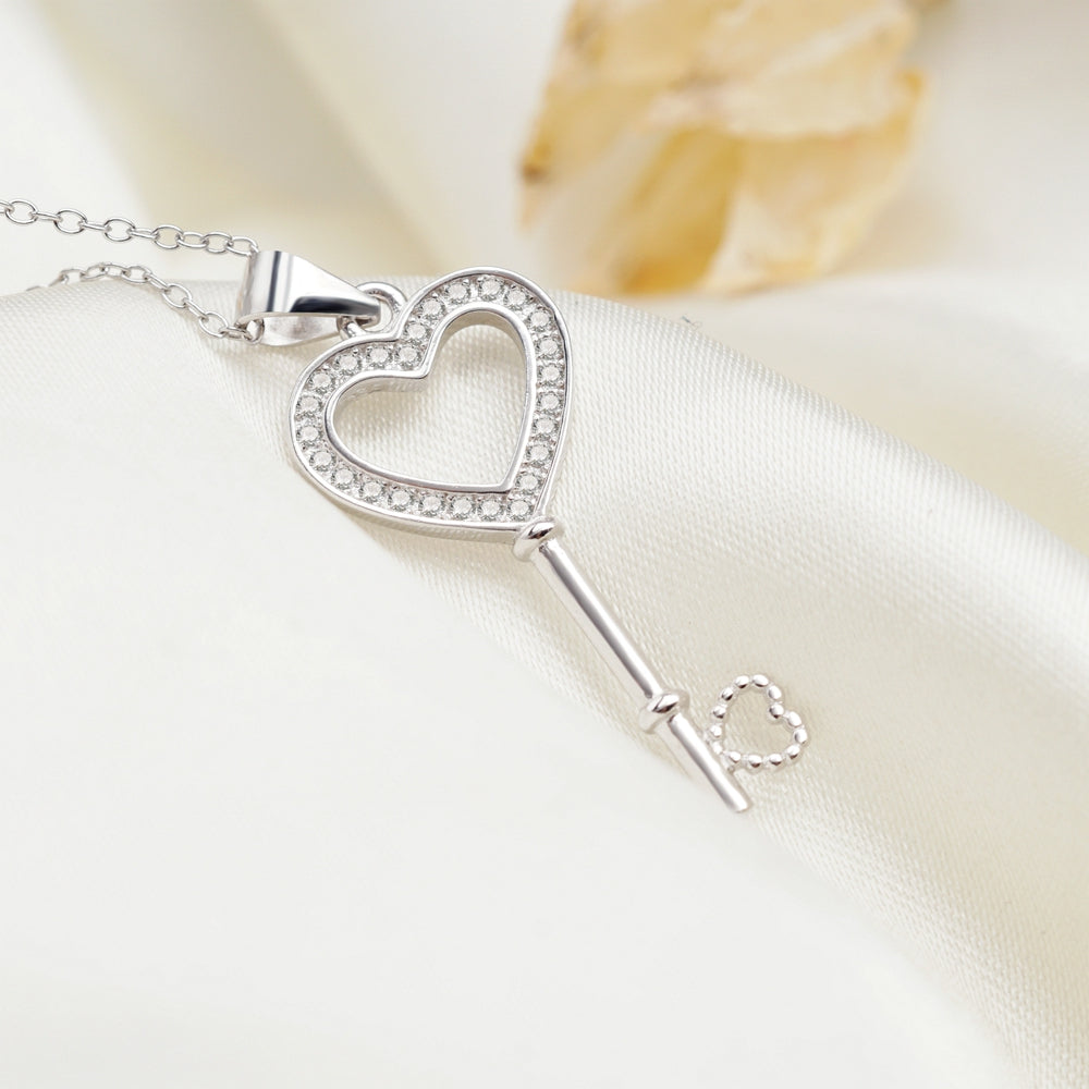 Sasha Key Heart Necklace